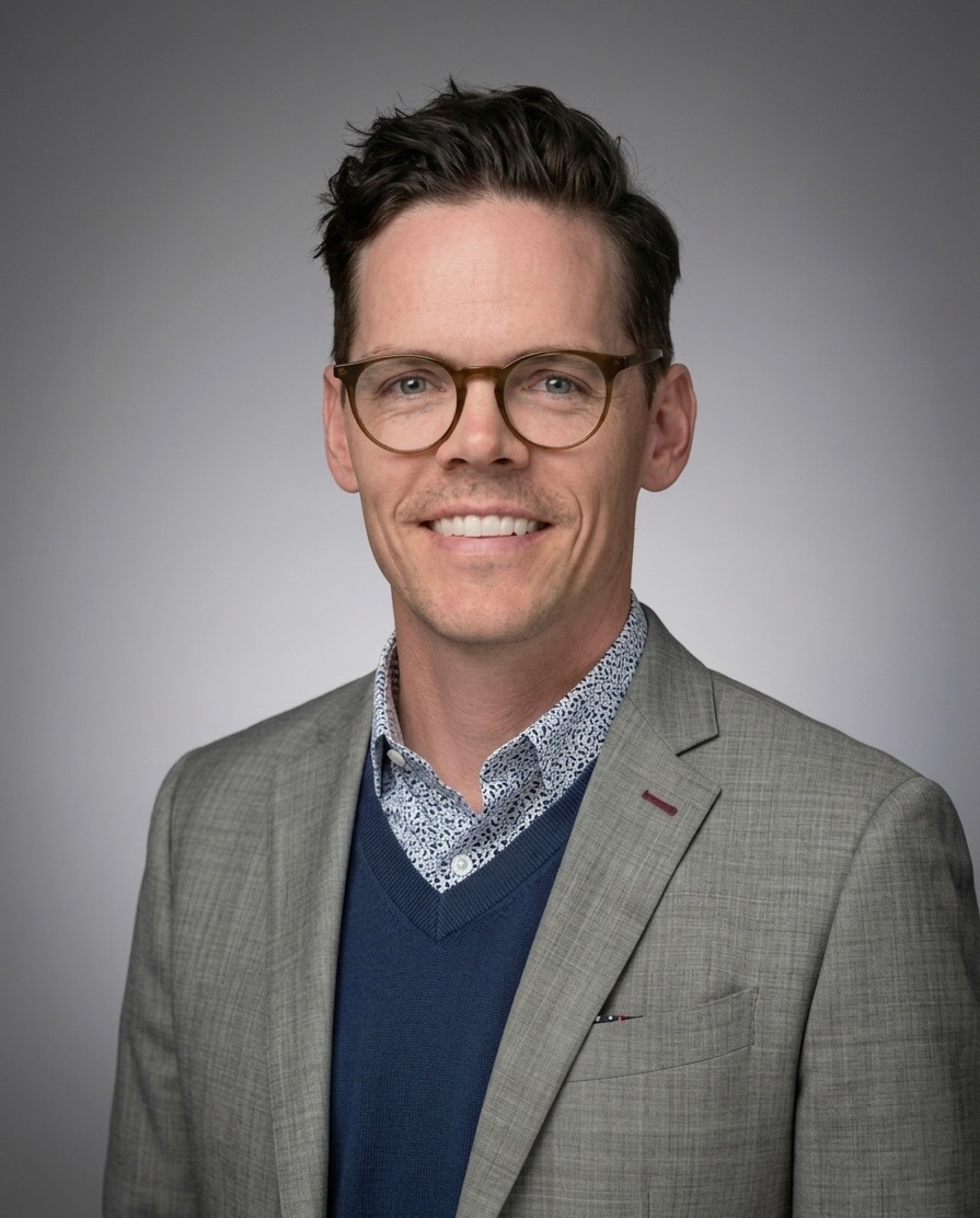Dr. Lee Fruson BHSc, MD, FRCSC